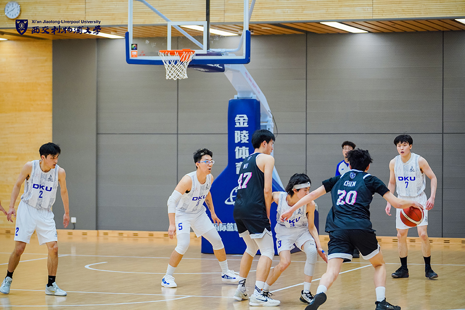 埃贝尔：若于帕选择续约也不是因为钱，目前还没提交最终报价